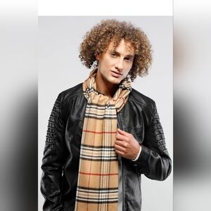 Cashming Plaid Beige Scarf with Red and Black Accents